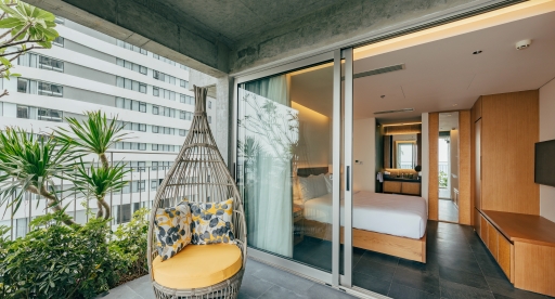 Phong-ba--balcony-from-bedroom_48917235022_o | バルコニー付きPhong Ba
